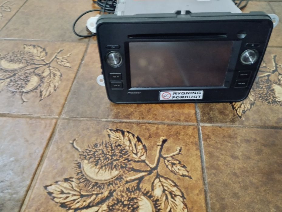 Pioneer Aviv F9310BT