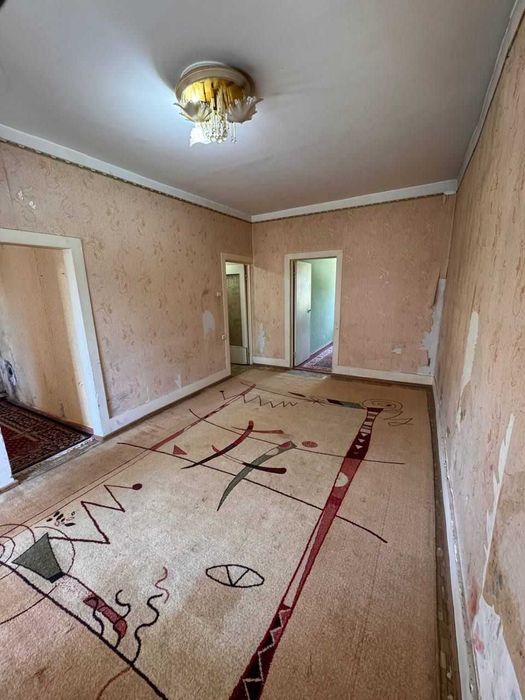 Юнусабад 4, 2в3/3/4 Продаётся квартира торец