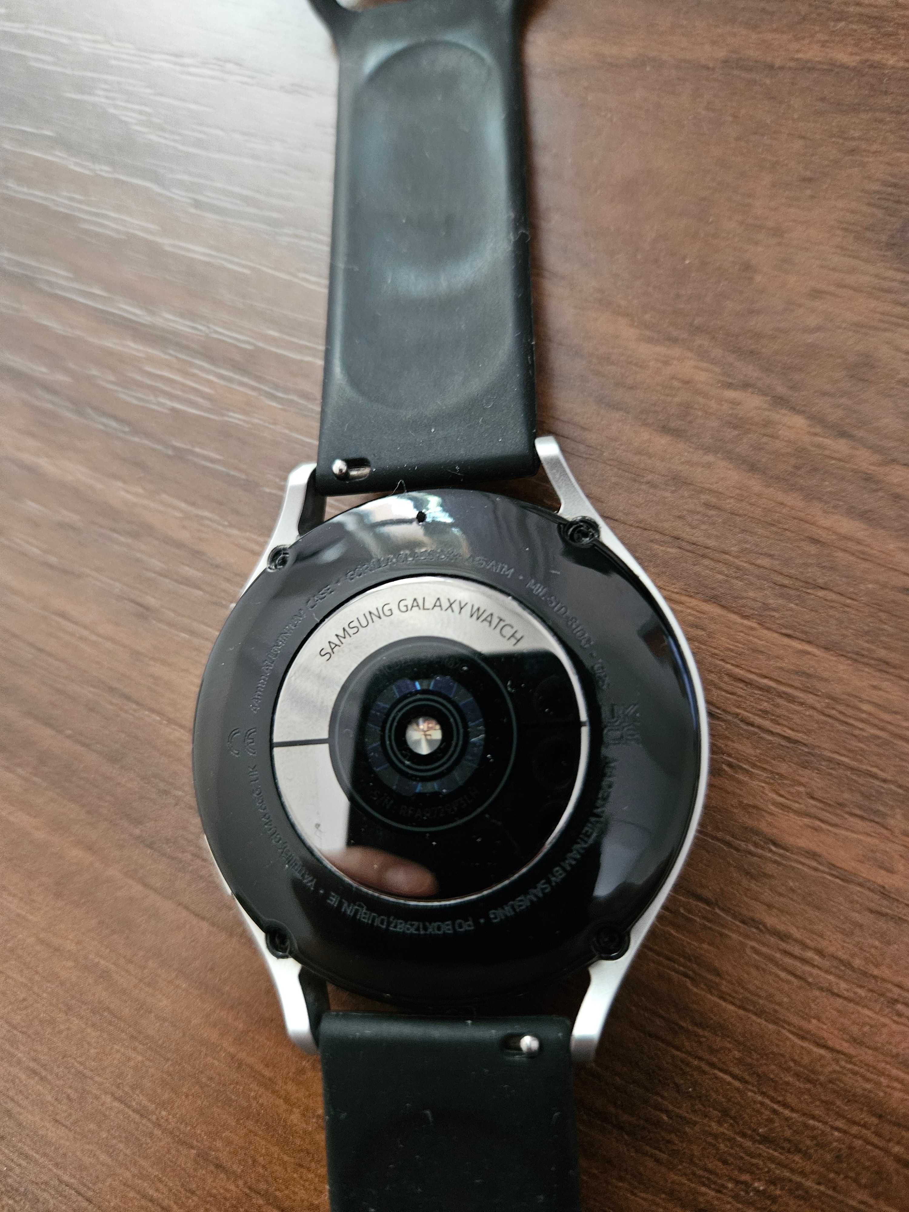 Samsung Galaxy Watch4 44mm за части