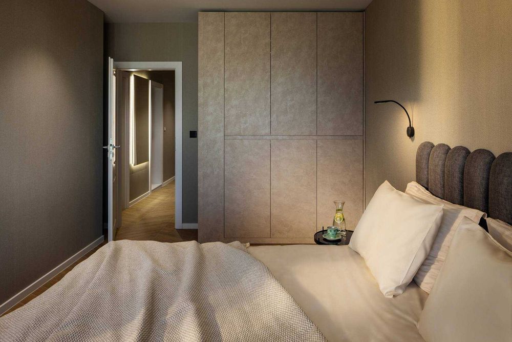 Продава се Тристаен апартамент в Пловдив, Кършияка - 127 кв.м за 2986 €/кв.м - Снимка #1