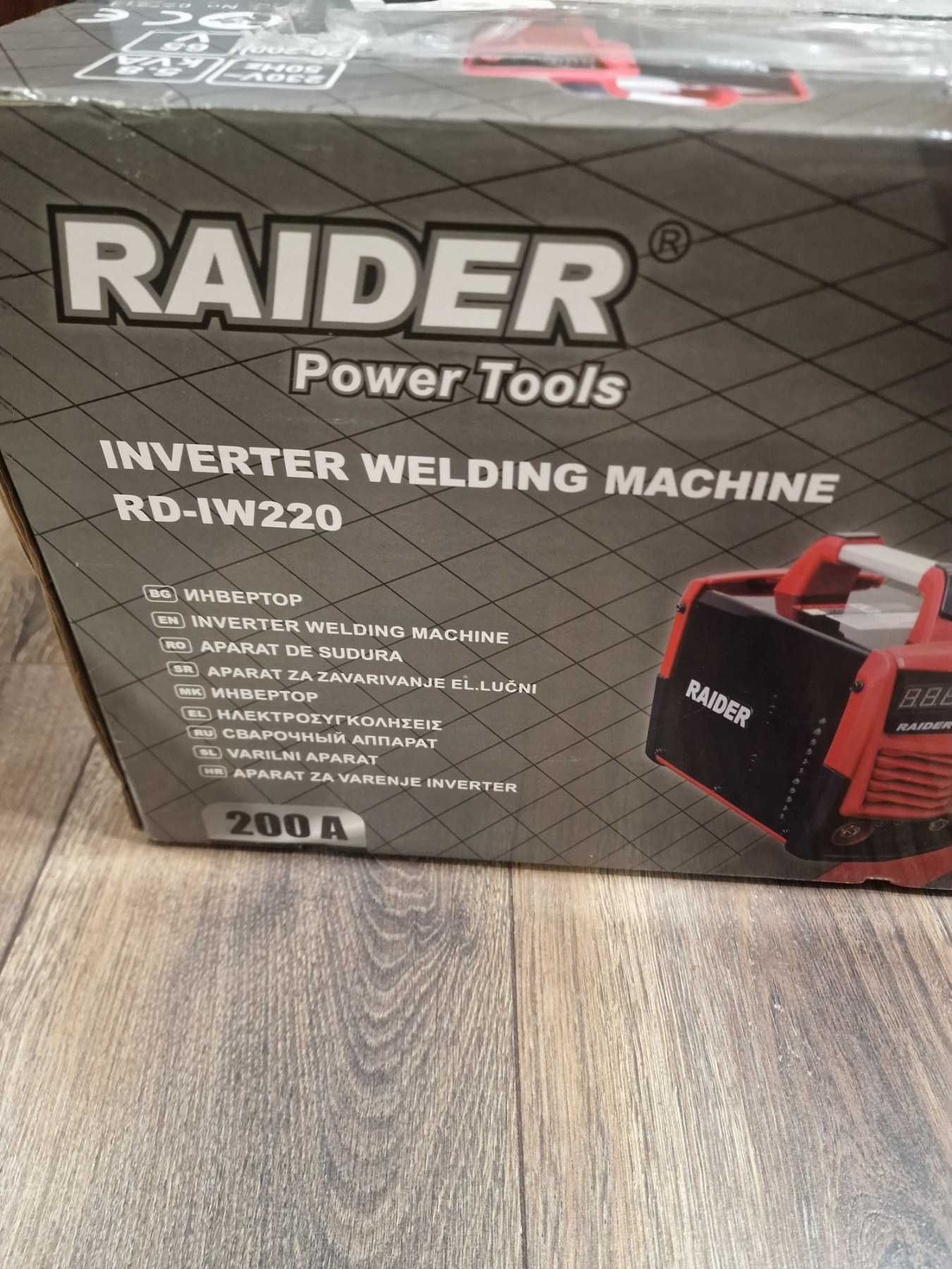 Инверторен електрожен Raider RD-IW220, 200 A, 1.5 - 4 мм