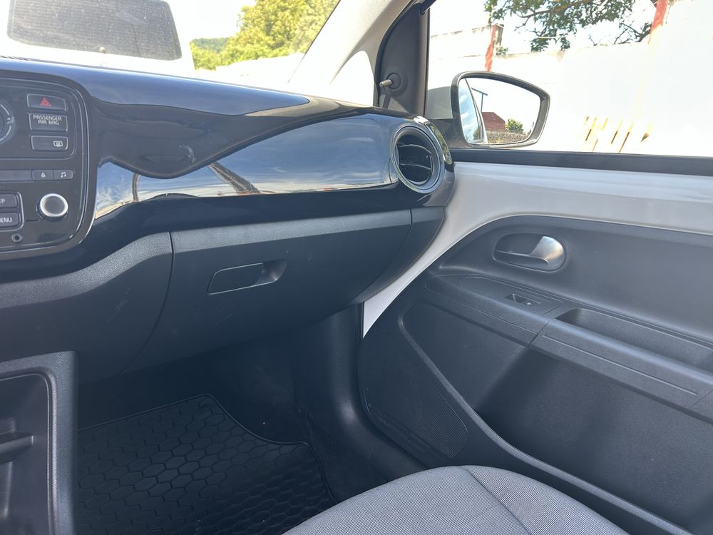 Volkswagen UP! 2013 Euro 5 1.0MPI
