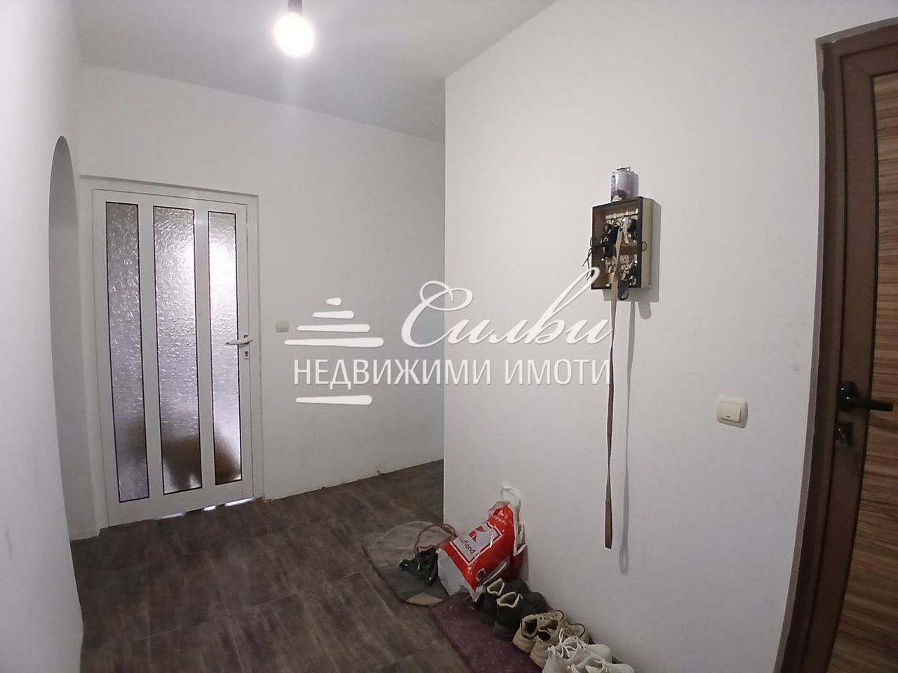 Продава се Многостаен апартамент в Шумен, Тракия - 115 кв.м за 1331 €/кв.м - Снимка #8