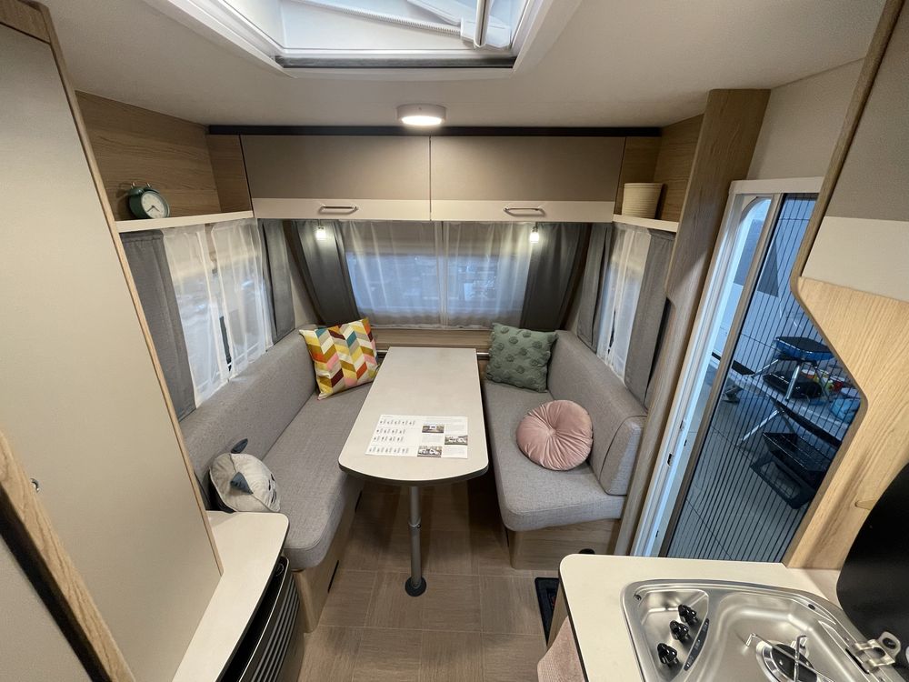 Ofertă/Rulota Lmc Sassino 390k/ noua/ 12 ani garantie/ premium/ 4 pers