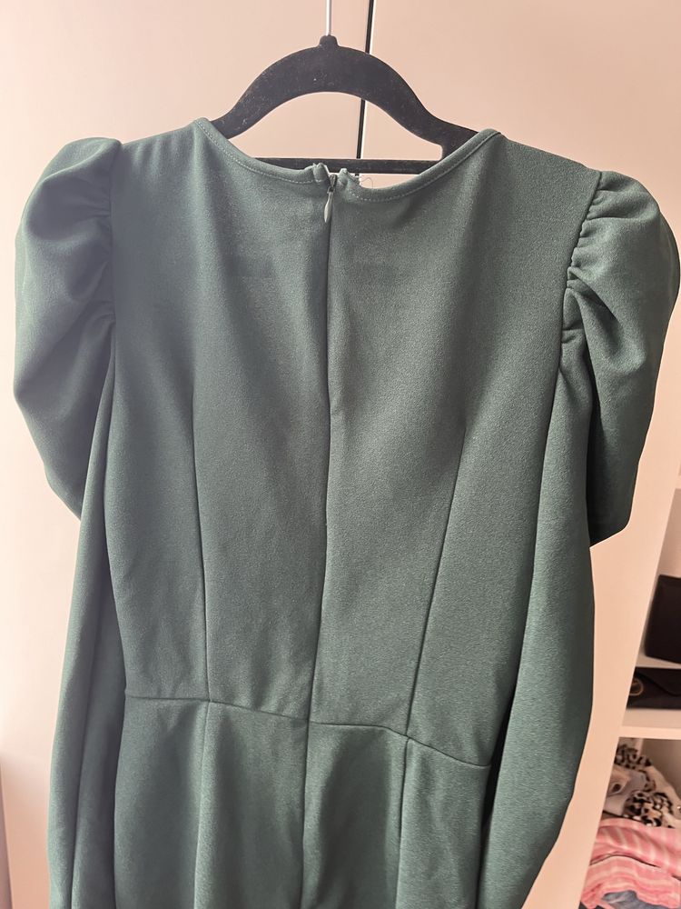 Зелена дамска  рокля