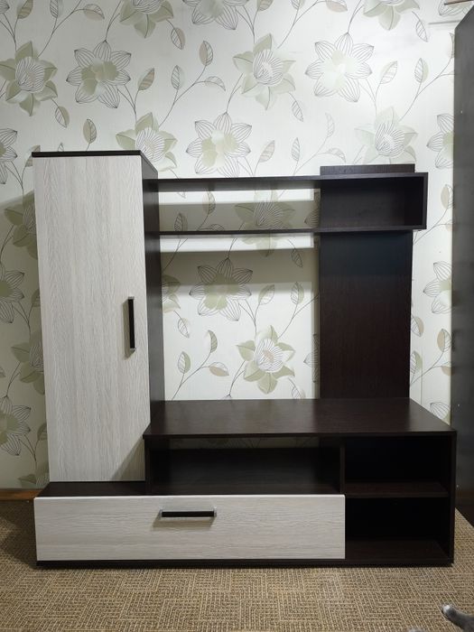 Горка, стенка, гарнитур для гостиной