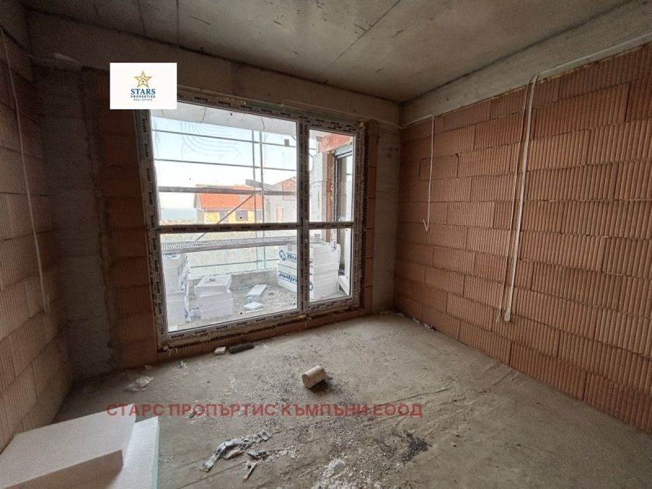 Продажба 3-стаен гр. Варна - Виница 96 m²