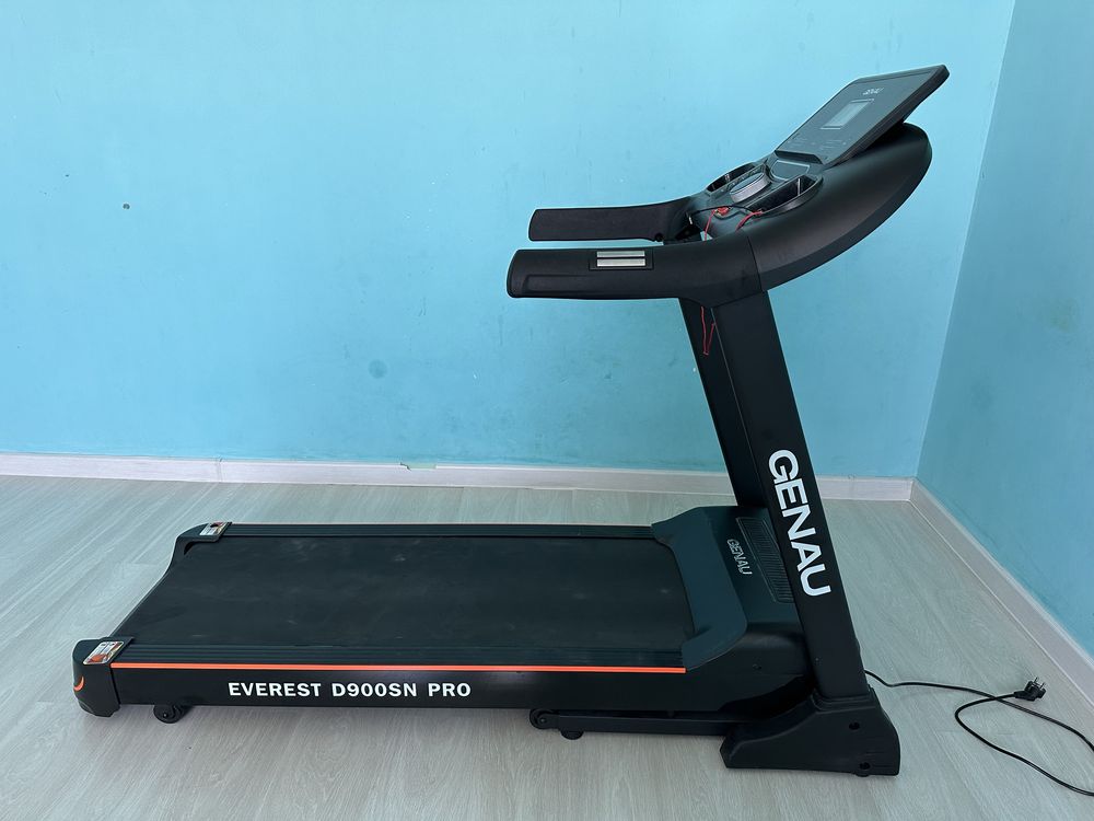 Беговая дорожка GENAU everest D900SN PRO