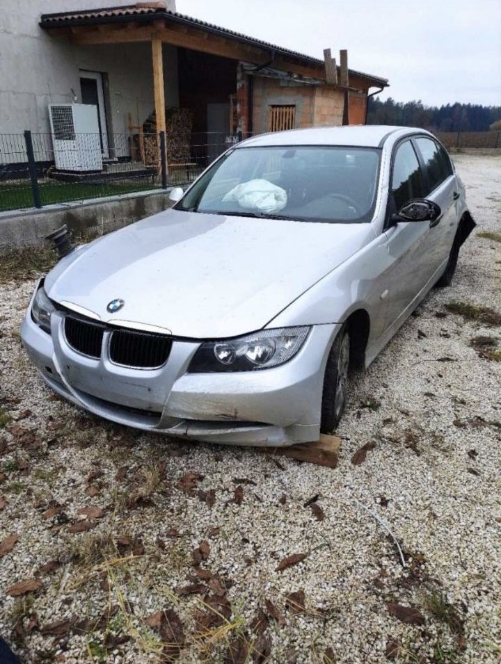 НА ЧАСТИ! BMW E90 318i 129 кс. N46B20B 2006 г. Климатик, Нов внос