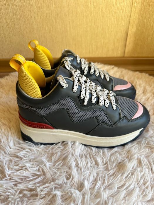 Fendi кецове ест.кожа
