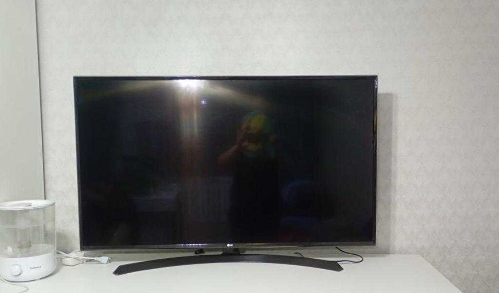Продам отдам телевизор LG