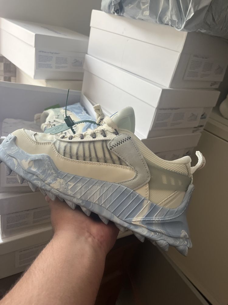 Off white odsy baby blue (marimea 40;41;42:43)