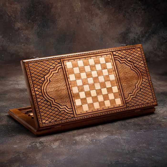 Нарды резные "Вязь" из массива бука (Армения)