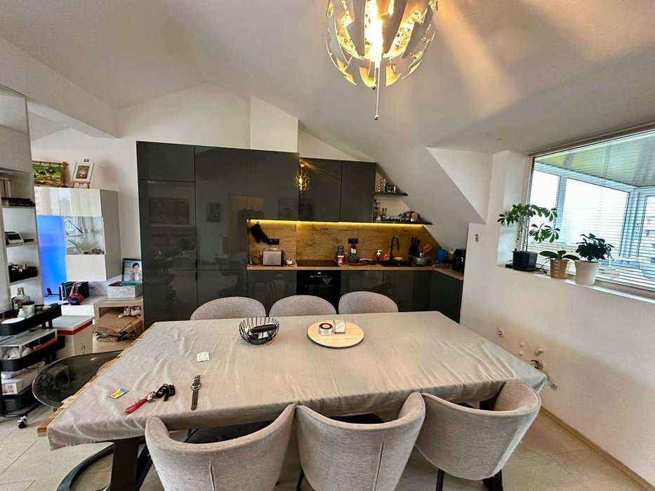 Продава се Двустаен апартамент в София, Център - 118 кв.м за 3365 €/кв.м - Снимка #3