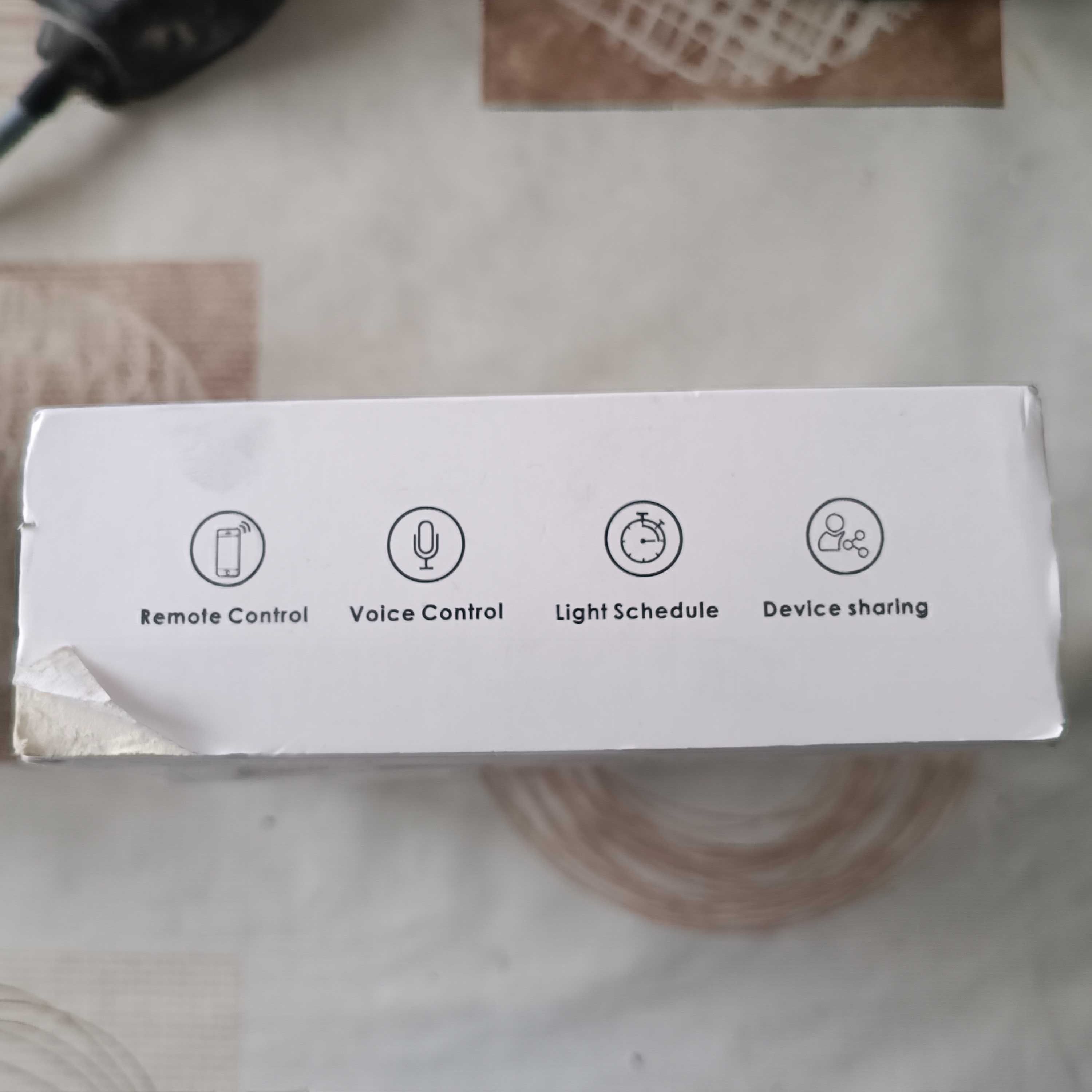 Smart wall switch