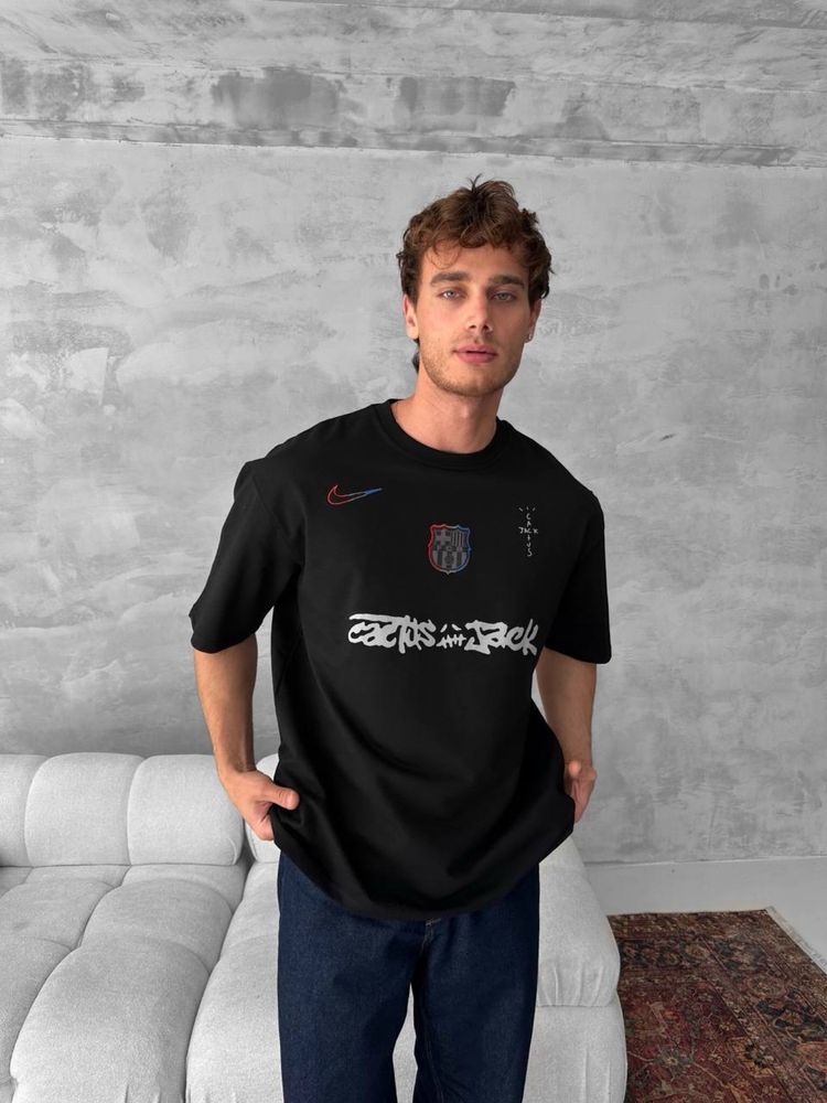Мъжка лимитирана серия тениска Nike
