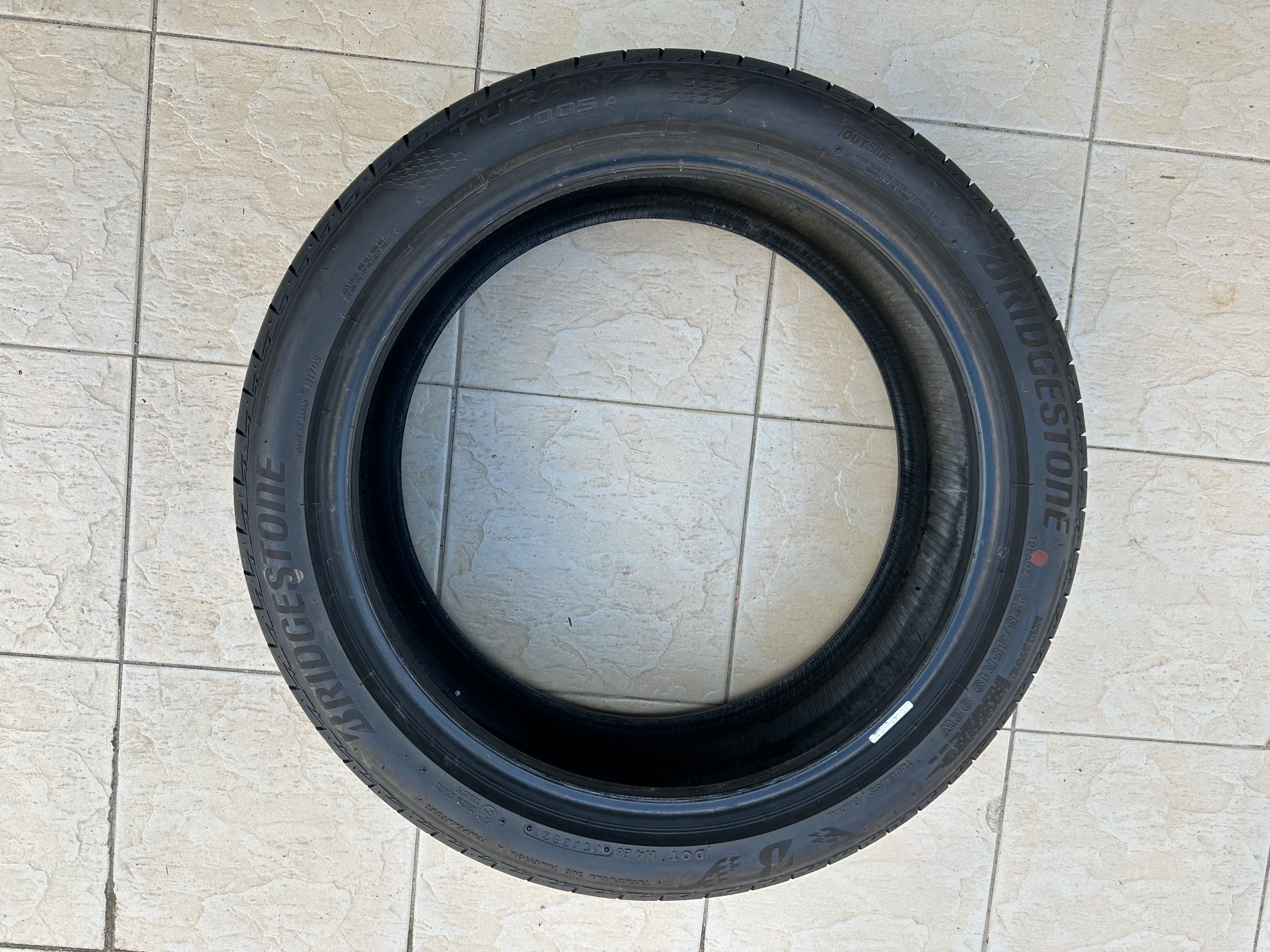Гума летна гуми 225/45/19” BRIDGESTONE TURANZA T005A