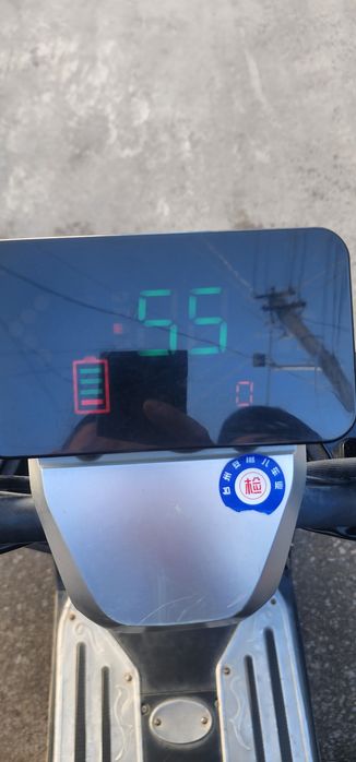 Elektr skutr variantgayam beriladi