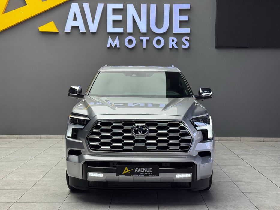 Продается Toyota Sequoia