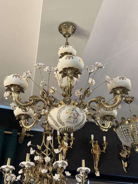 Candelabru- bronz masiv- portelan