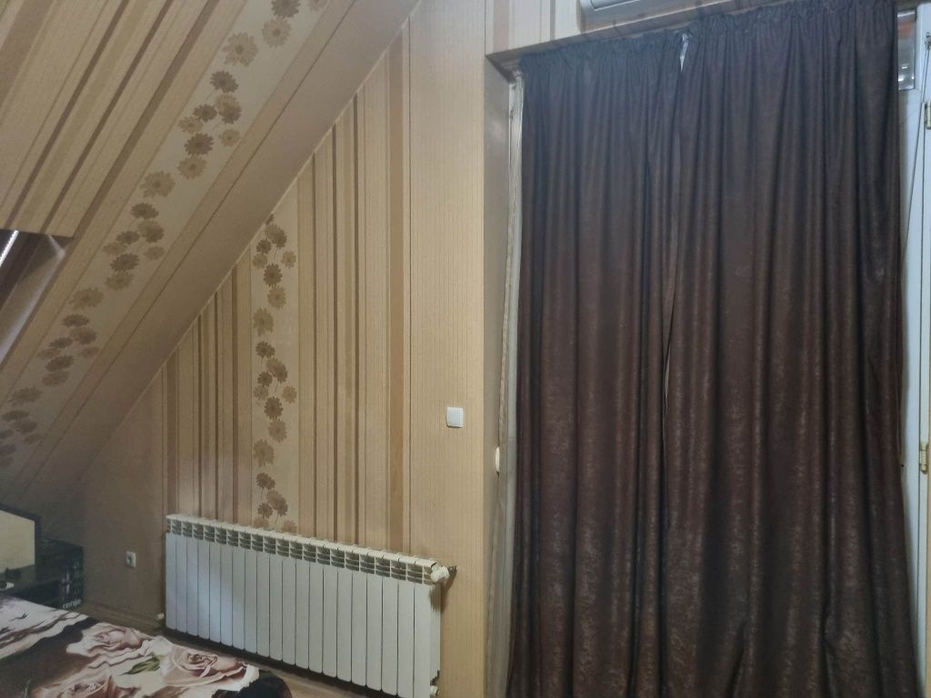 Продава се Тристаен апартамент в Шумен, Математическа гимназия - 120 кв.м за 978 €/кв.м - Снимка #8