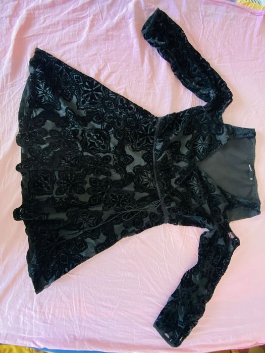 Елегантни  дамски  рокли