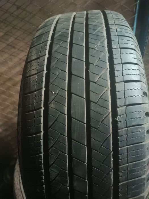 Продам 4 балона в хорошем состоянии