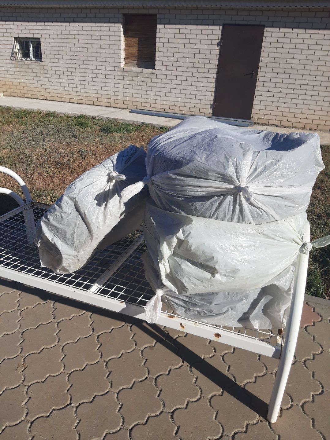 Продам зимний шины срочно