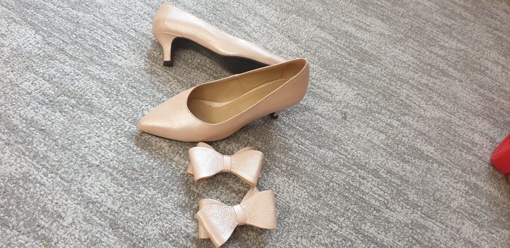 Pantofi piele 36.