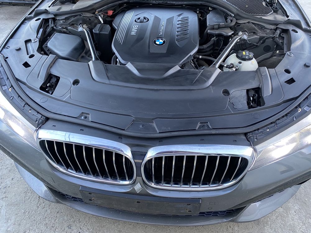Capotă motor BMW seria 7 g11 culoare C26 fara defecte
