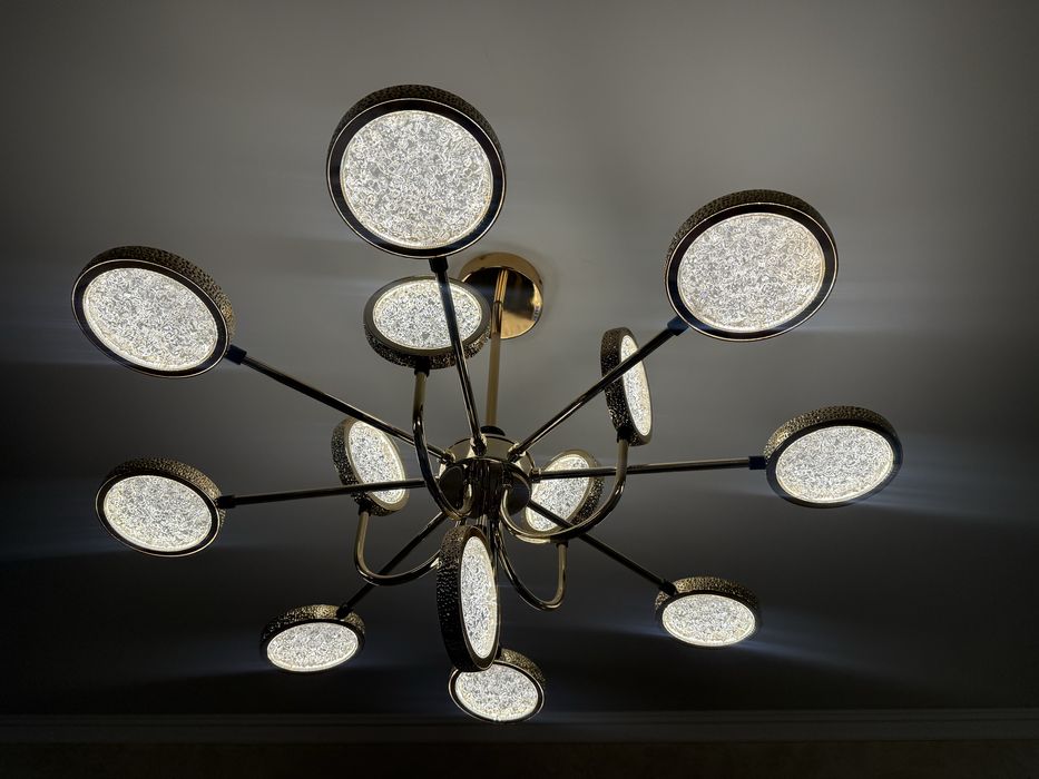 Современная LED-люстра с хрустальными элементами + 2 бра, 120.000 тг