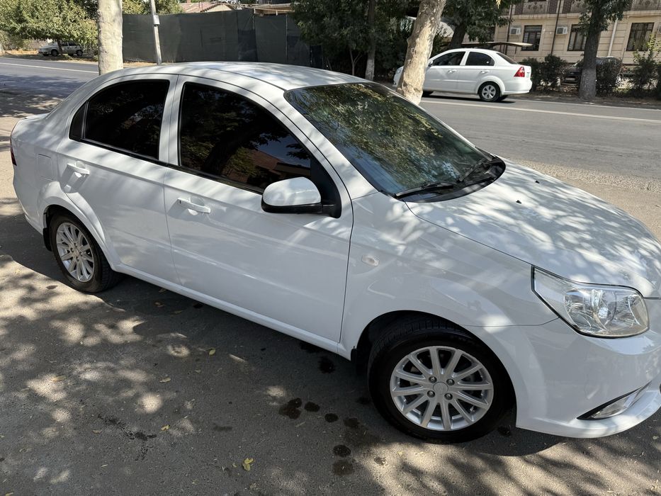 Некса 3 Оқ рангли автомат