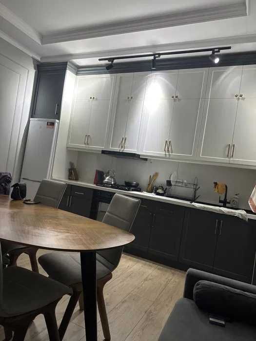 Сдаётся 2ком квартира !!! На Район Юнусабадский 4 квартал