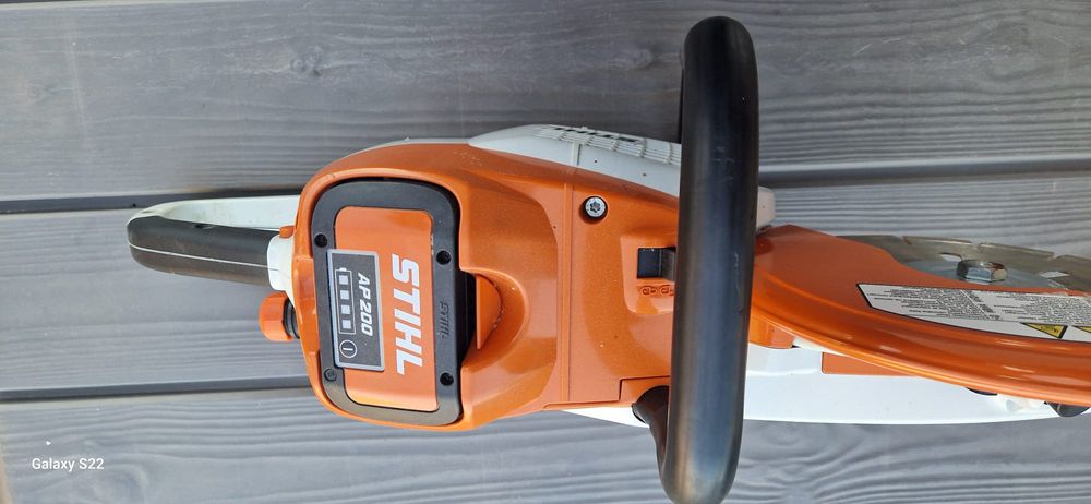 Stihl drujba pe acumulator