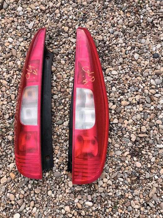 ляв и десен стоп за мицубиши колт 6 MITSUBISHI COLT VI