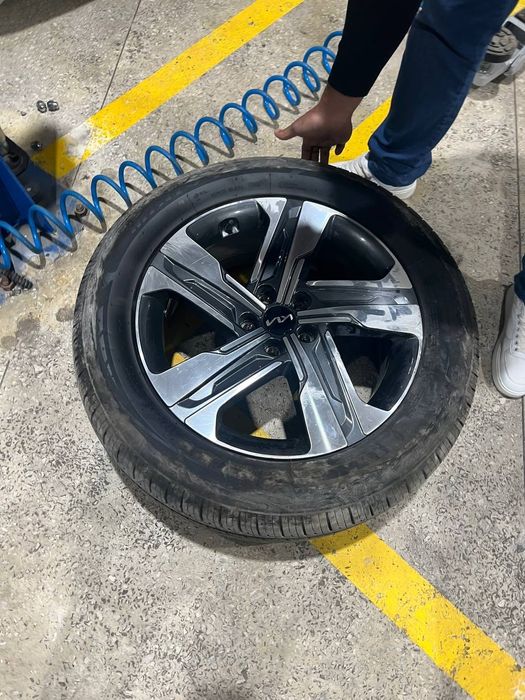 Kaleso Kia Sorrento R19