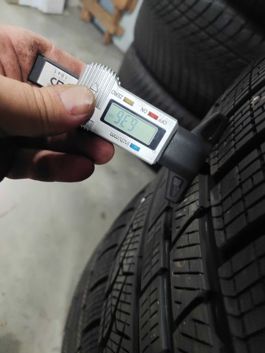 4бр.зимни гуми 275/40/19 Pirelli