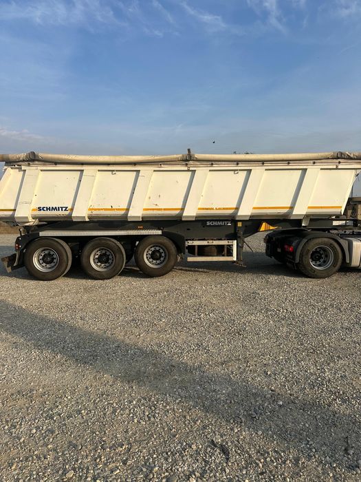 Semiremorca basculabila Schmitz bascula