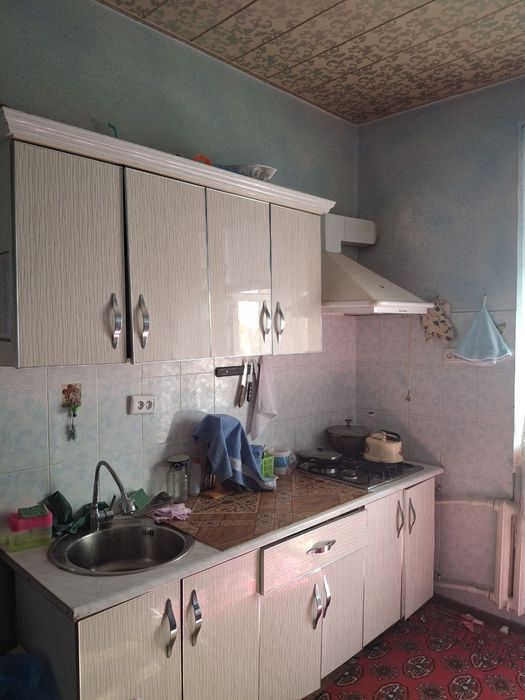 Продаётся 2 ком квартира без посредников.