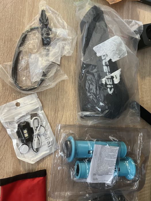 Accesorii moto (hand guard , mansoane domino)