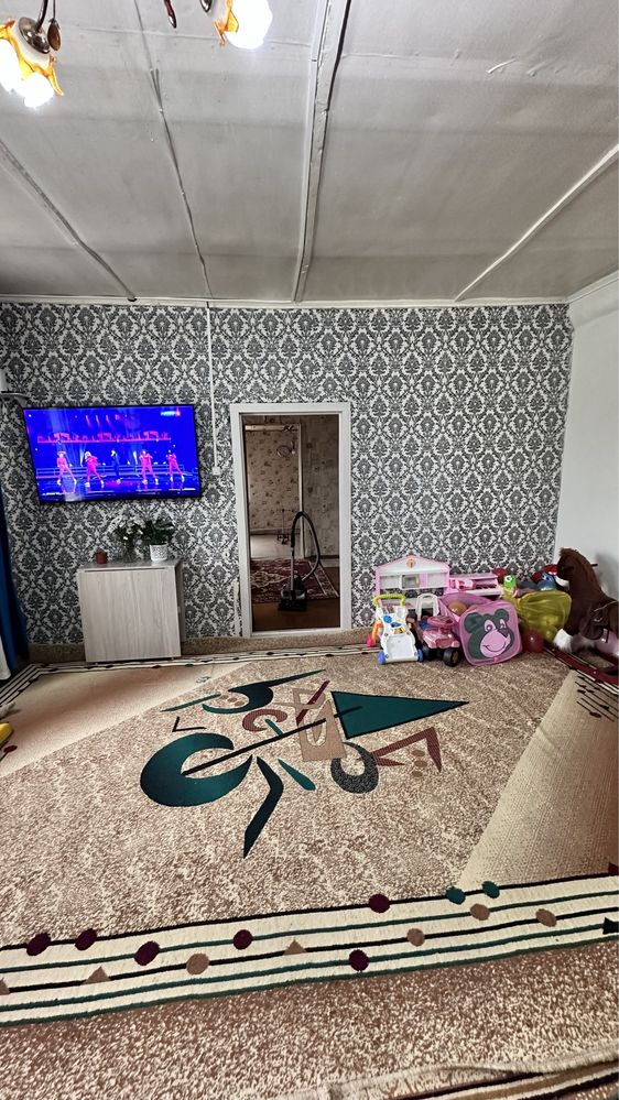 Продам дом в п. Ленинский (Атамекен)