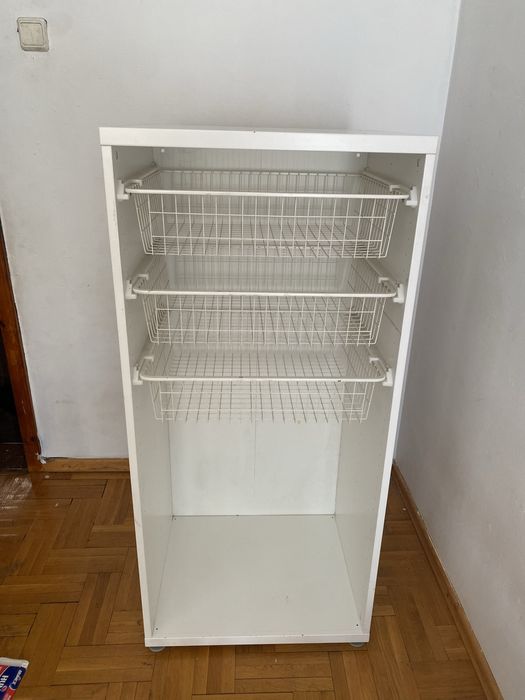 Шкаф за съхранение от Икеа 130 х 60 х 47см