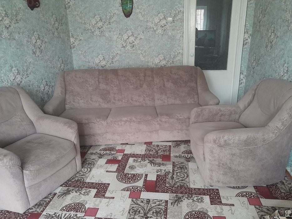 Продам мягкий уголок