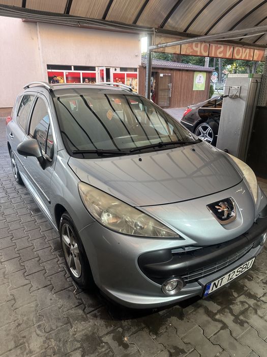 Peugeot 207 SW benzina + GPL