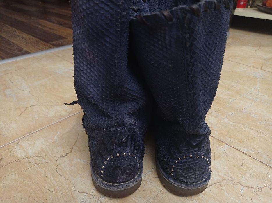 Ботуши,боти естествен велур,кожа