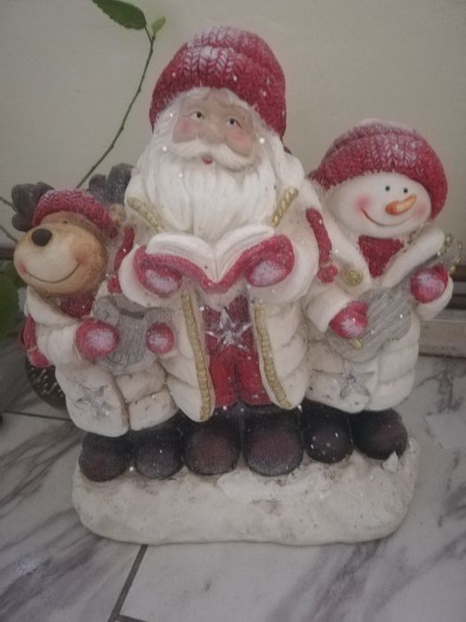 Faci bani de sărbători !! Oameni de zăpadă !!