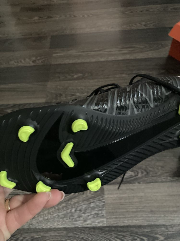 Ghete de fotbal Nike,marime 45.5