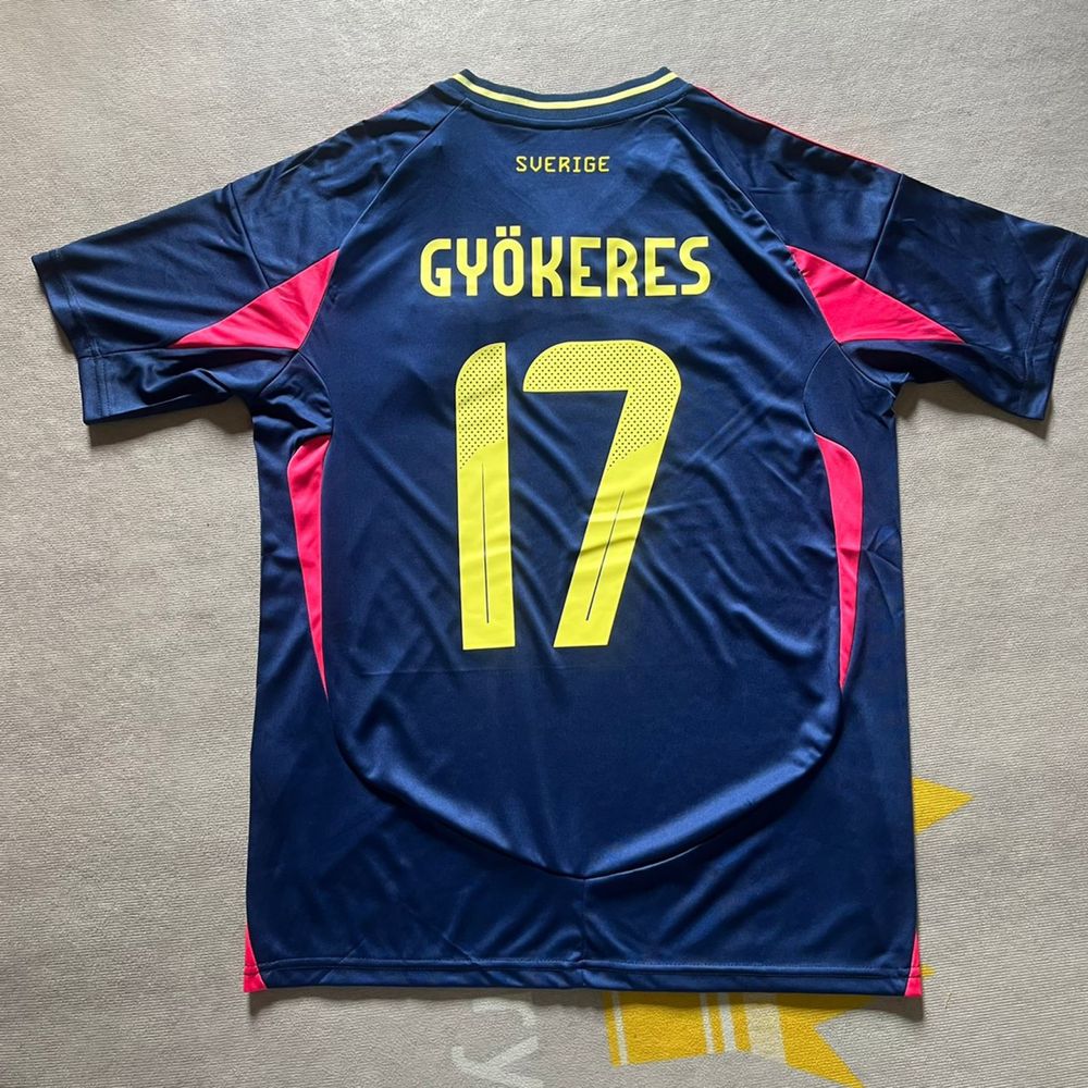 ОРИГИНАЛ 2024-25 Sweden Awayshirt/гостевая Gyokeres,IsakKulusevski