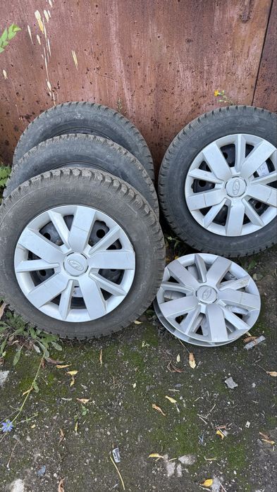 Продам колеса в сборе зима без колпаков