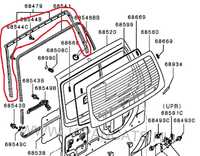 Уплотнитель багажника на Mitsubishi Pajero 3